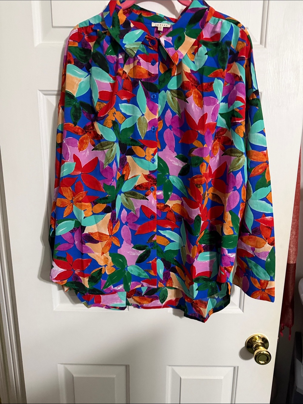 JODIFL Multicolor Tropical Leaf Print Button-Down Blouse